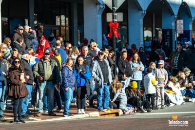 Blade-Holiday-Parade-11-11-2023-013