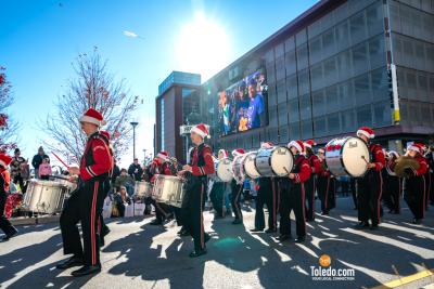 Blade-Holiday-Parade-11-11-2023-032