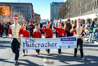 Blade-Holiday-Parade-11-11-2023-050