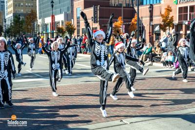 Blade-Holiday-Parade-11-11-2023-063
