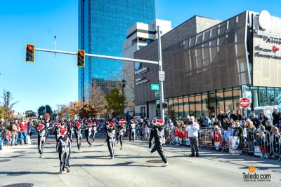 Blade-Holiday-Parade-11-11-2023-064