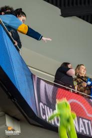 Toledo-Walleye-Teddy-Bear-Toss-TDC-12-08-2023-32