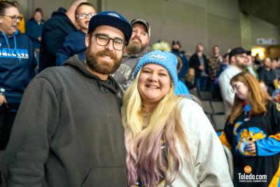 Toledo-Walleye-Teddy-Bear-Toss-TDC-12-08-2023-35