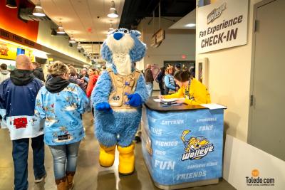 Toledo-Walleye-Rock-The-Rink-03-09-2024-02