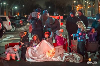 Uptown-Maumee-Holiday-Light-Parade-12-01-2024-51