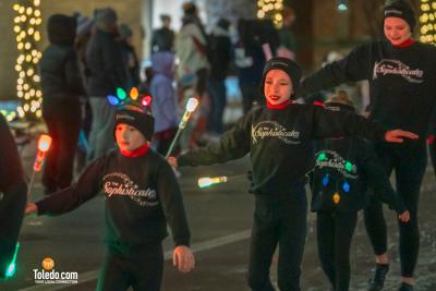 Uptown-Maumee-Holiday-Light-Parade-12-01-2024-71