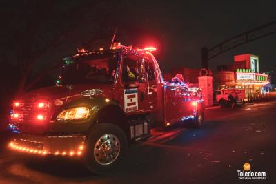 Uptown-Maumee-Holiday-Light-Parade-12-01-2024-78
