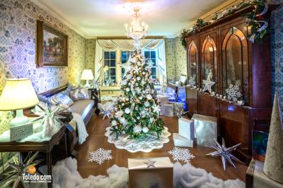 TDC-Holidays-At-The-Manor-House-12-13-2024-29