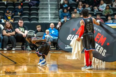 TDC-Harlem-Globetrotters-Huntington-Album-2-12-30-2024-25