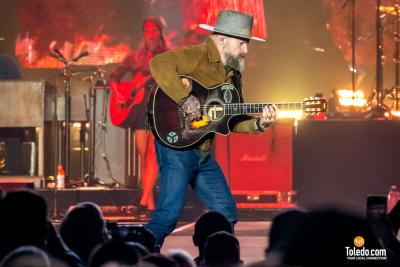 Glass-City-Live-Zac-Brown-05-24-2025-93