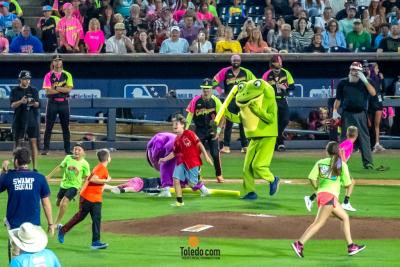 TDC-Cosmic-Baseball-08-23-2025-078