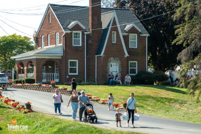 MacQueens-Apple-Butter-Festival-10-04-2025-02