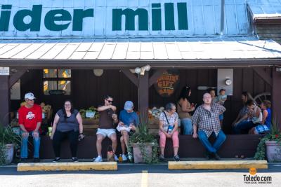 MacQueens-Apple-Butter-Festival-10-04-2025-09