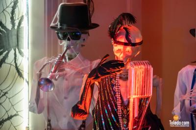 Haunted-Manor-House-10-25-2025-41