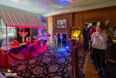 Haunted-Manor-House-10-25-2025-56