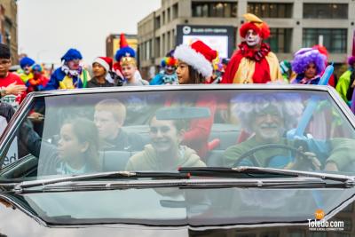Downtown-Toledo-Holiday-Parade-11-15-2025-043