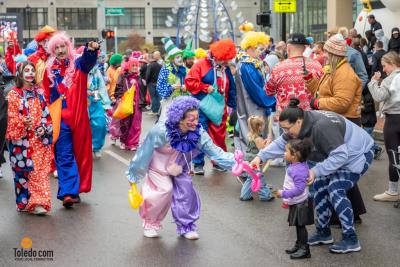 Downtown-Toledo-Holiday-Parade-11-15-2025-048