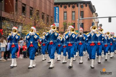 Downtown-Toledo-Holiday-Parade-11-15-2025-059