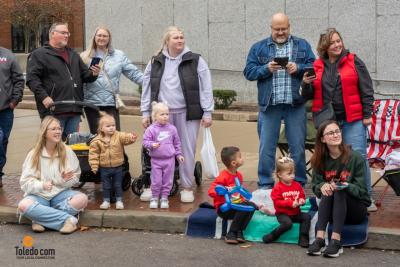 Downtown-Toledo-Holiday-Parade-11-15-2025-077