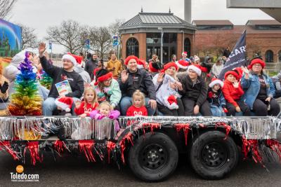 Downtown-Toledo-Holiday-Parade-11-15-2025-083