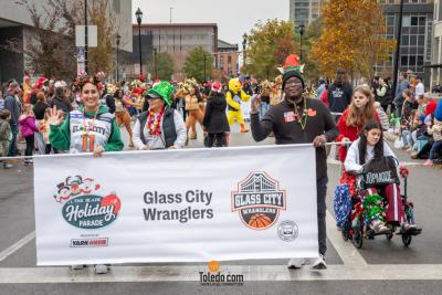 Downtown-Toledo-Holiday-Parade-11-15-2025-100