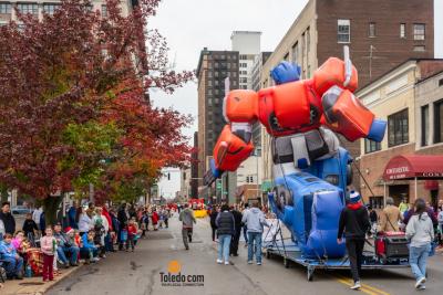 Downtown-Toledo-Holiday-Parade-11-15-2025-113
