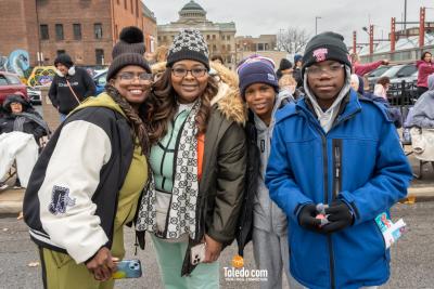 Downtown-Toledo-Holiday-Parade-11-15-2025-147