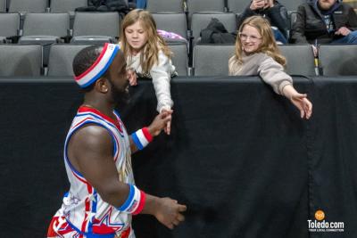 Harlem-Globetrotters-Album-1-12-29-2025-55