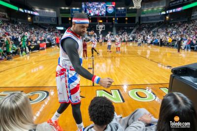 Harlem-Globetrotters-Album-2-12-29-2025-077