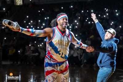 Harlem-Globetrotters-Album-2-12-29-2025-084