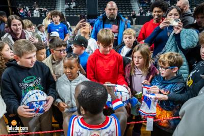Harlem-Globetrotters-Album-2-12-29-2025-096