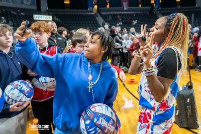 Harlem-Globetrotters-Album-2-12-29-2025-105