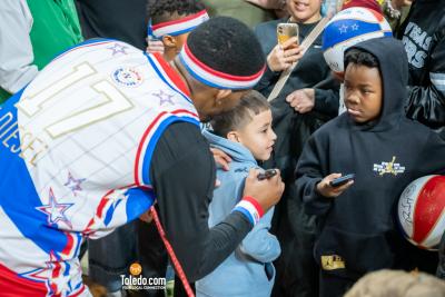 Harlem-Globetrotters-Album-2-12-29-2025-110